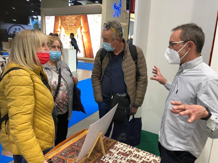India Karni a una fiera internazionale del turismo