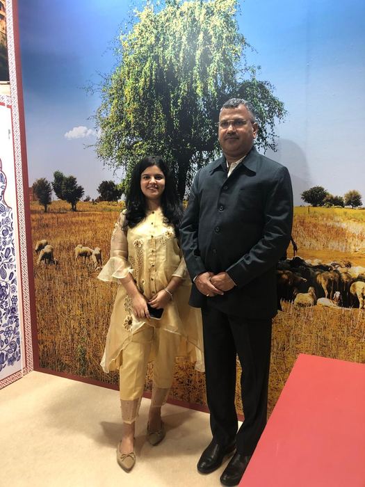 India Karni a una fiera internazionale del turismo