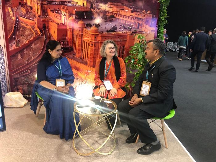 India Karni a una fiera internazionale del turismo