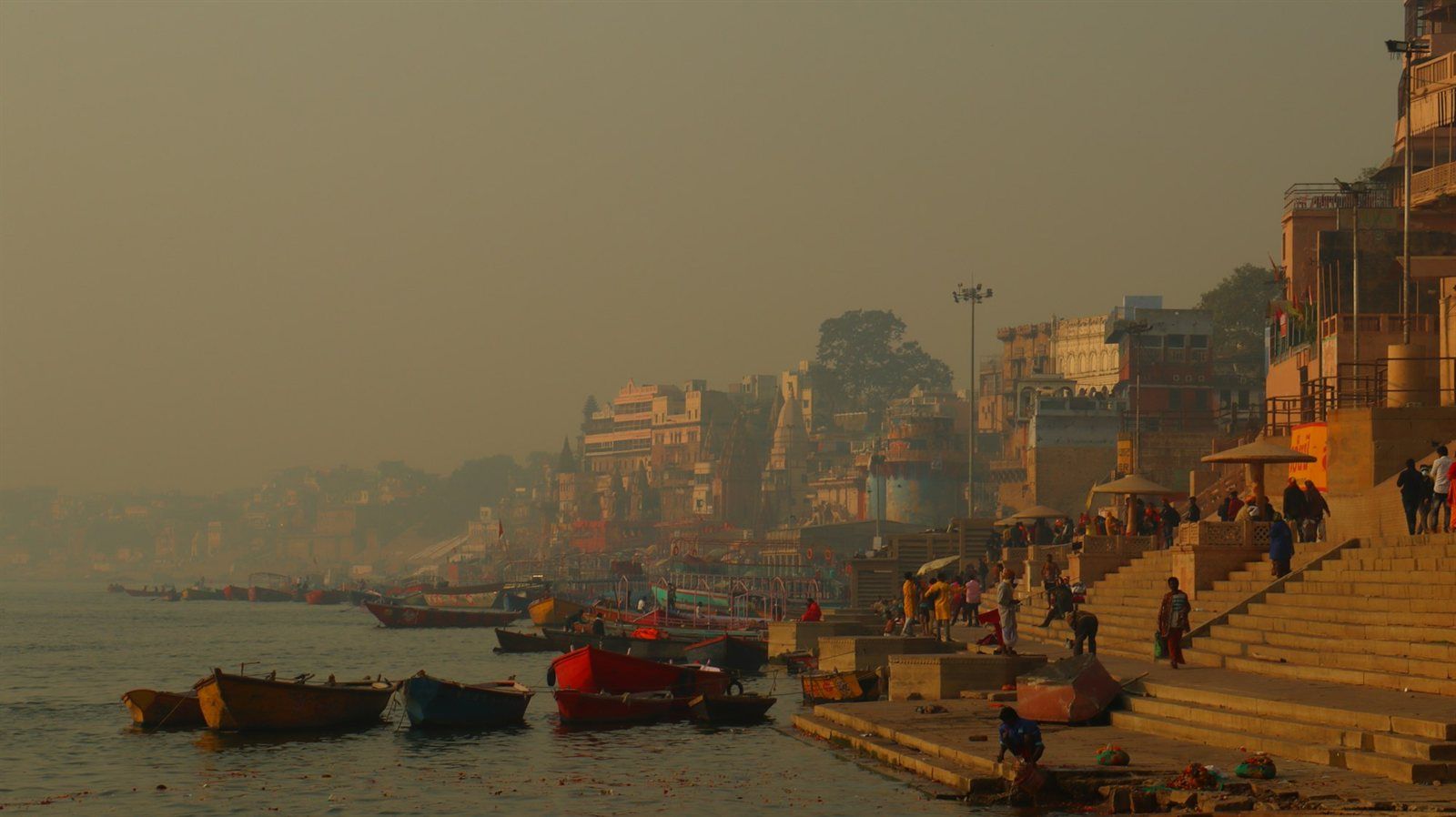 Viaggio spirituale in India: tre mete a confronto
