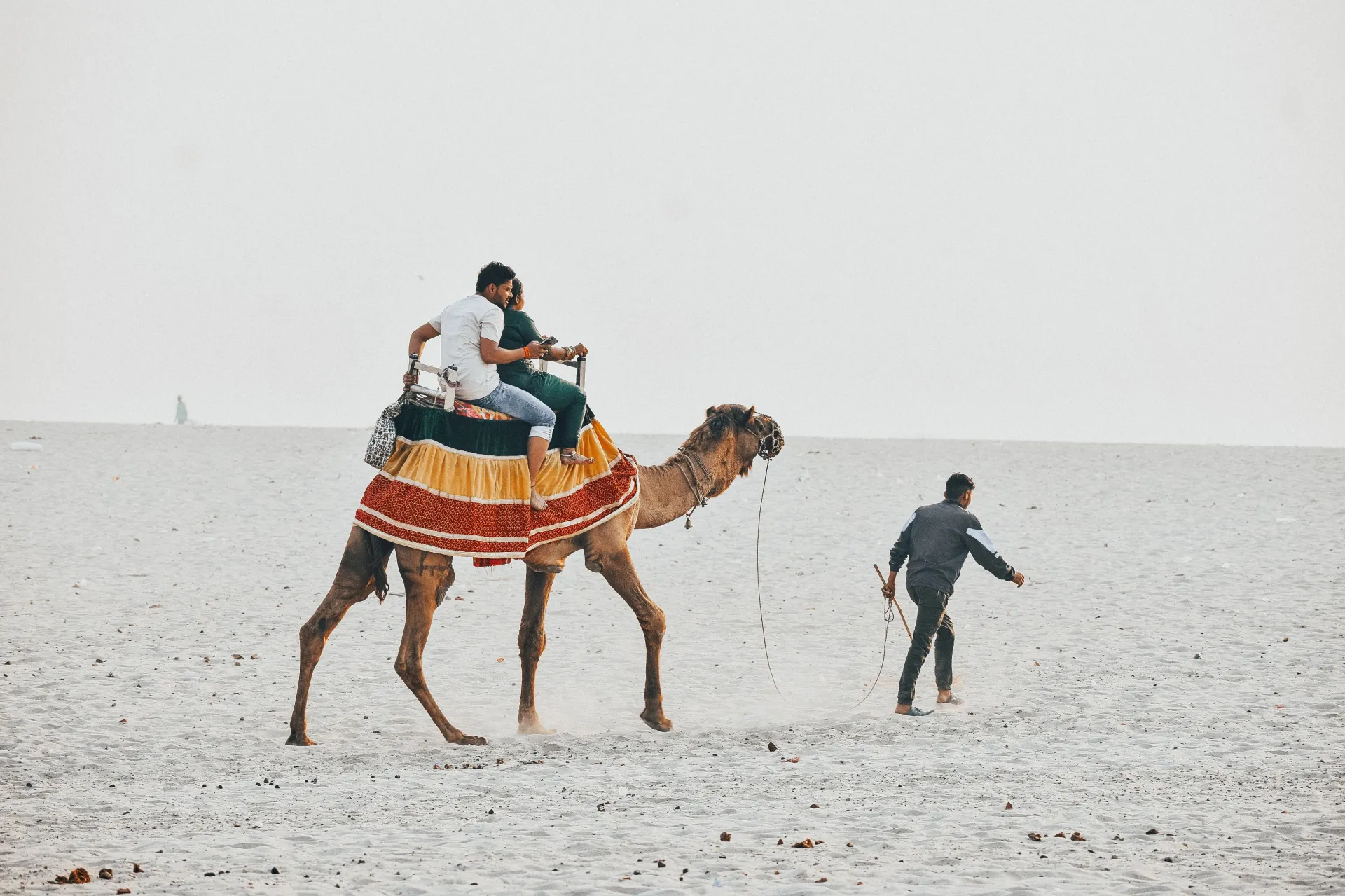 Dhordo – L'incantevole Deserto Bianco